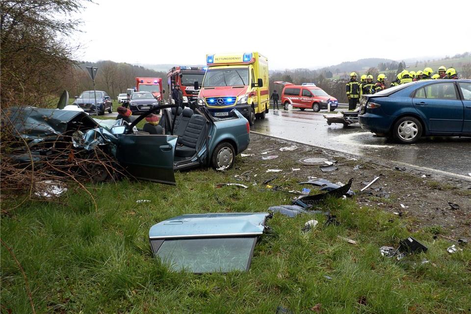 Ein 71-Jähriger war mit seinem Auto ins Schleudern geraten. Bernd März/extremwetter.tv/dpa