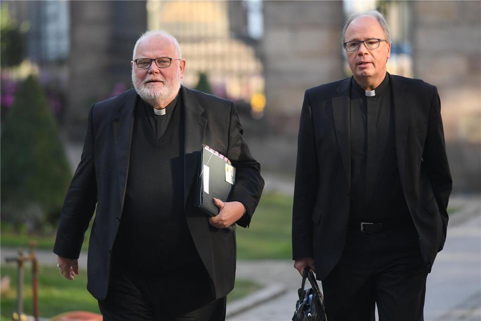 Ein Bericht über sexuellen Missbrauch im Bistum Trier in den Amtszeiten von Marx und Ackermann wird vorgelegt (Archivbild)Arne Dedert/dpa