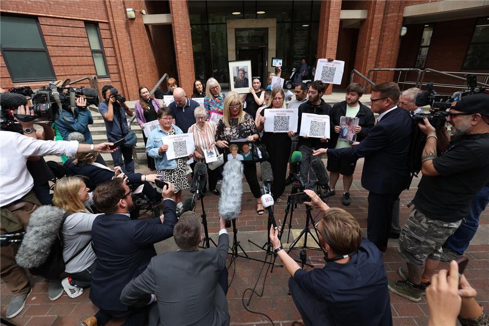 Ein Bestatter wurde in England zu 20 Jahren Haft verurteilt.Scott Heppell/PA Wire/dpa