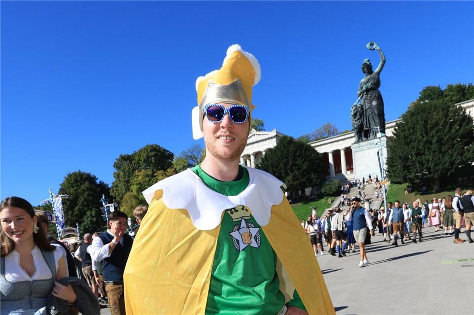 Ein Bierkönig aus Italien auf dem Oktoberfest.Karl-Josef Hildenbrand/dpa