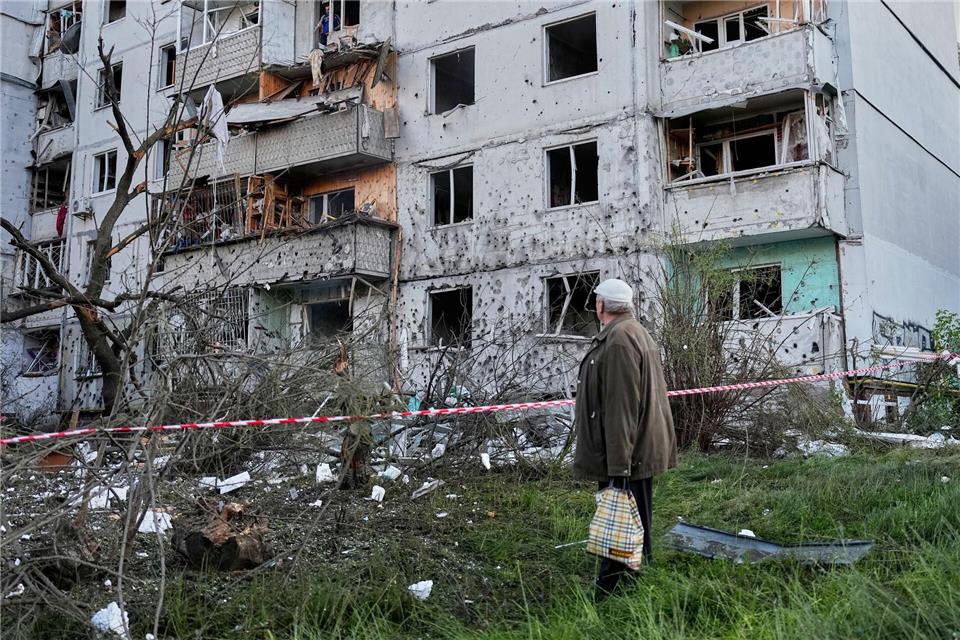 Ein Ende des Angriffskrieges gegen die Ukraine, den Russland am 24. Februar 2022 begonnen hatte, ist derzeit nicht in Sicht. (Archivbild)Efrem Lukatsky/AP/dpa