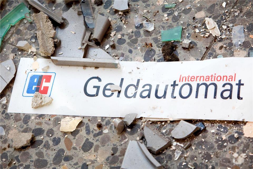 Ein Geldautomat wurde im hessischen Fürth gesprengt. (Symbolbild)Patrick Pleul/dpa-Zentralbild/dpa