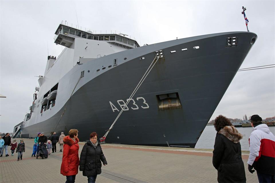 Ein Gericht hat nach dem Vorfall auf dem Marineschiff Strafen verhängt. (Symbolbild)picture alliance / dpa