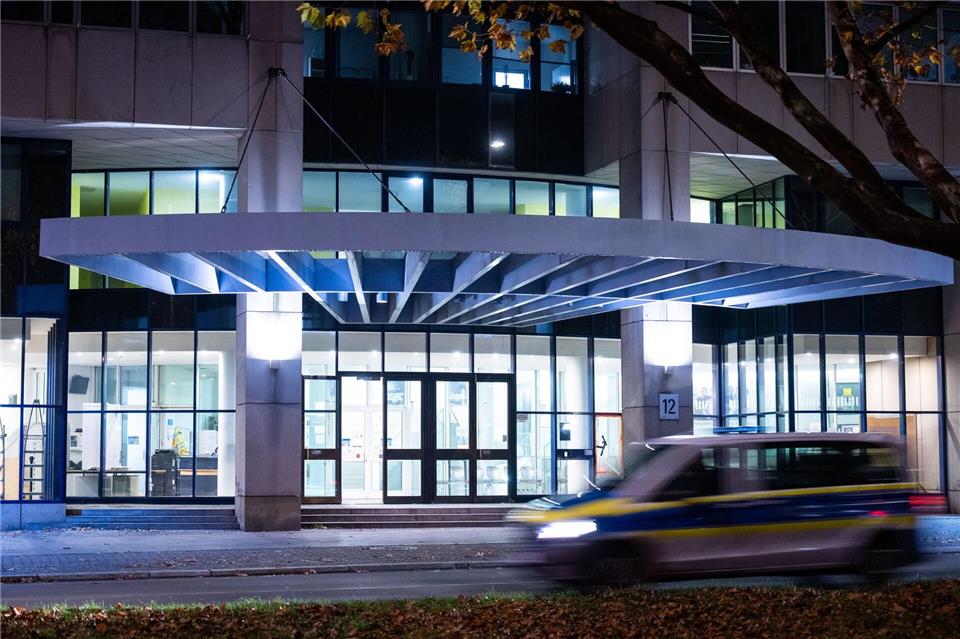 Ein Haftrichter des Amtsgerichts Tiergarten erließ Haftbefehl. Christophe Gateau/dpa