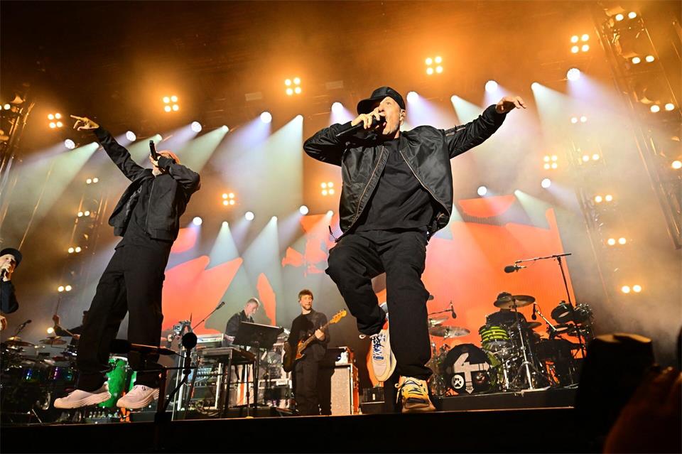 Ein Highlight war das kostenlose Konzert der Band Die Fantastischen Vier.Sina Schuldt/dpa
