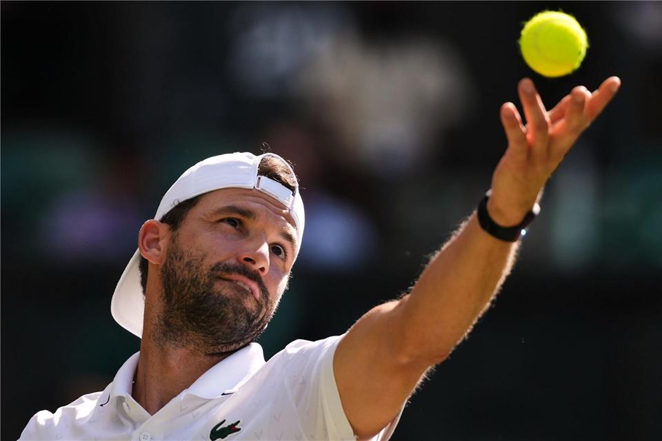 Ein Jahr nach seinem Verletzungsdrama gegen Jannik Sinner war es für Grigor Dimitrow eine emotionale Wimbledon-Teilnahme.Kirsty Wigglesworth/AP/dpa