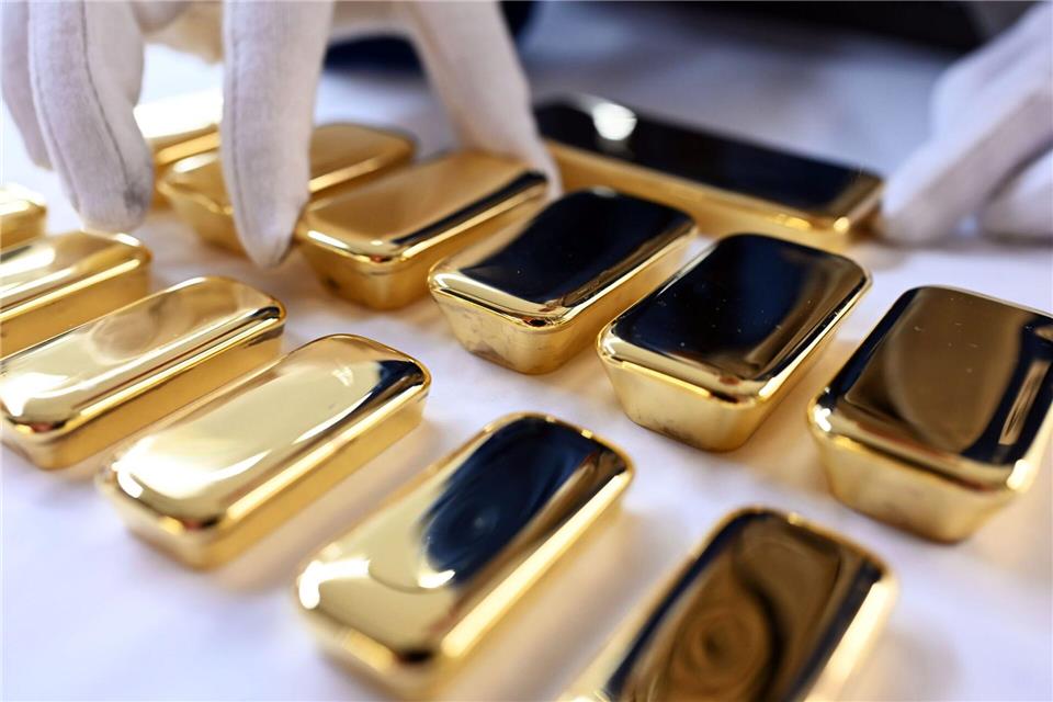 Ein-Kilo-Goldbarren sind das am häufigsten gehandelte Format an der New Yorker Terminbörse. (Archivbild)Uli Deck/dpa