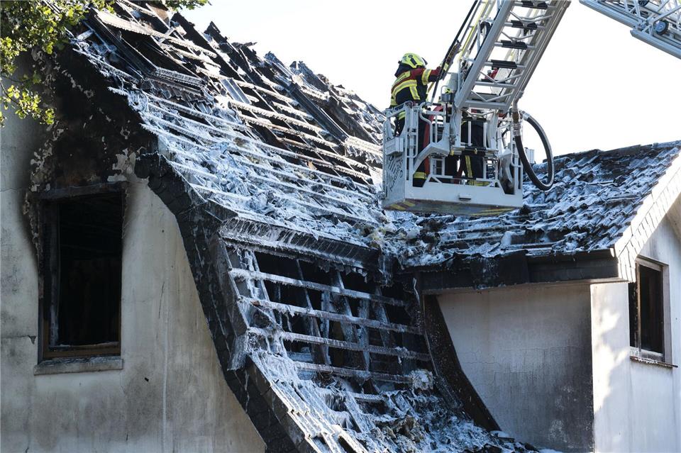 Ein Mädchen wurde seit dem Brand vermisst.Marcus Golejewski/dpa