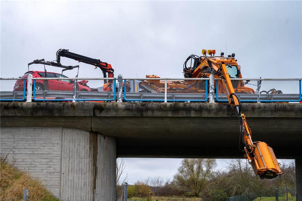 Ein Mann kam bei dem Unfall am Dienstag ums Leben. Stefan Sauer/dpa