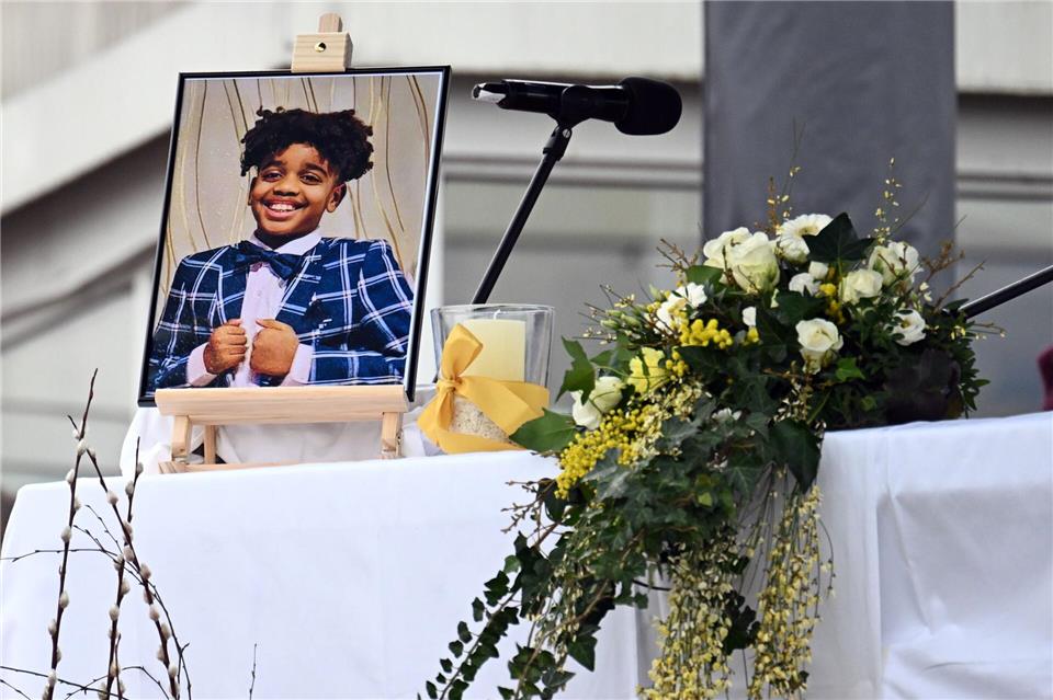 Ein Mitschüler von Yosef  steht unter Verdacht. (Archivbild)Federico Gambarini/dpa