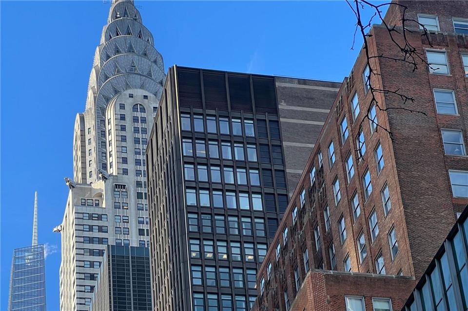 Teure beste Aussicht - New Yorks Wolkenkratzer im Wettbewerb Ein New Yorker Wahrzeichen: das Chrysler Building.Benno Schwinghammer/dpa