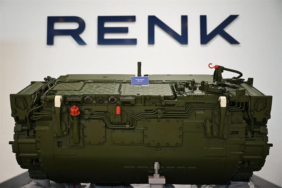 Ein Panzergetriebe von Renk, gefertigt in Augsburg. Zentrale Bauteile dafür kommen aus dem Renk-Werk in Rheine.Wolf von Dewitz/dpa