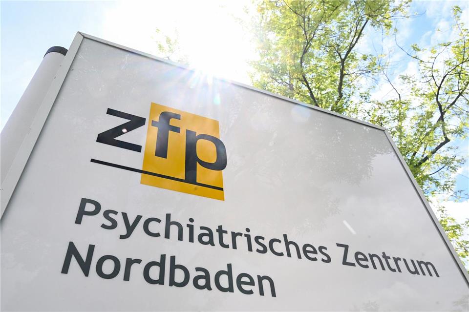 Ein Patient im Psychiatrischen Zentrum Nordbaden ist bei einer Fixierung durch Polizisten gestorben.Bernd Weißbrod/dpa