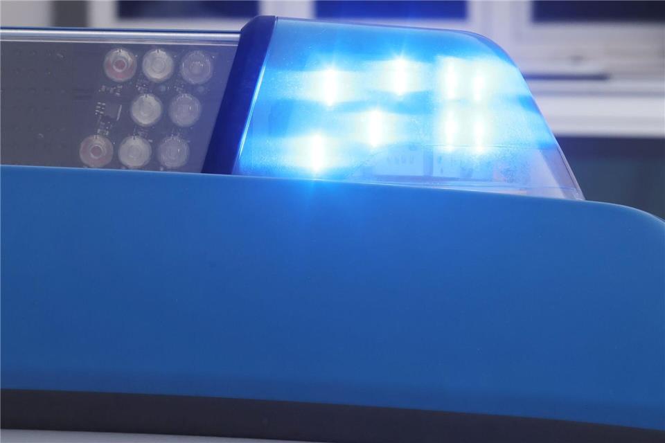 Ein Rennradfahrer stürzt in Landkreis Hildburghausen schwer. (Symbolbild)Bodo Schackow/dpa