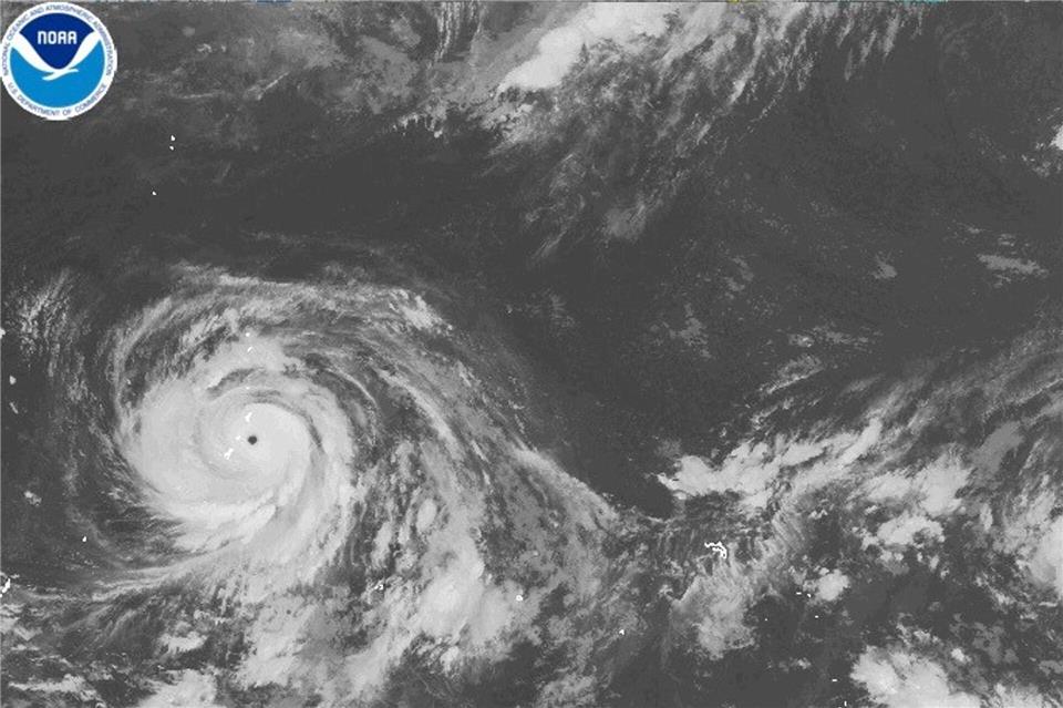 Ein Satellitenbild zeigt Supertaifun „Bavi“.Uncredited/NOAA/AP/dpa