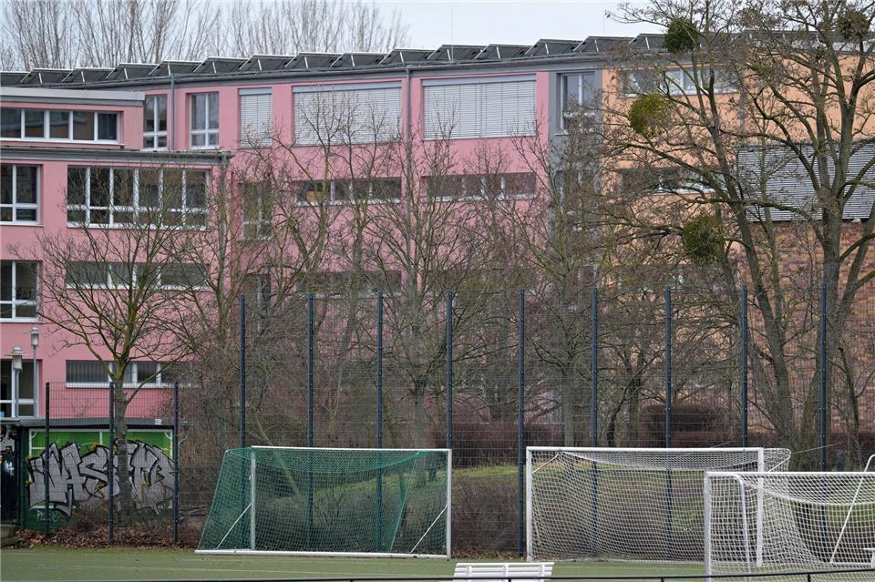 Ein Sportverein ruft zu Spenden für einen schwer verletzten zwölfjährigen Jungen auf.Michael Bahlo/dpa