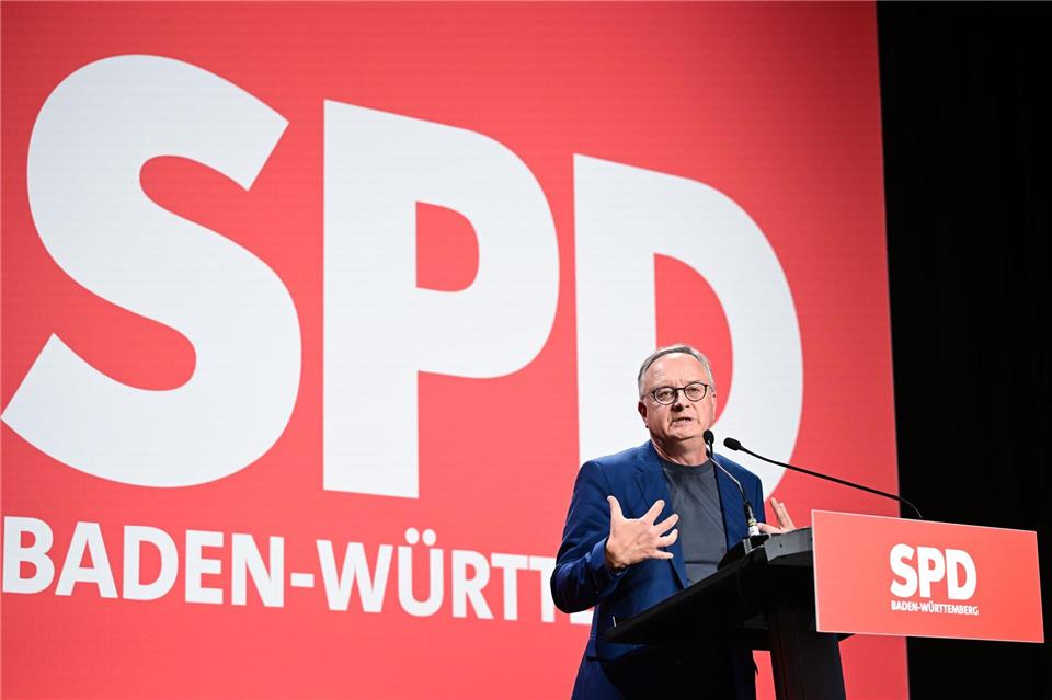 „Ein Weiter so kann es nicht geben“, erklärte Andreas Stoch vor seinen Genossen beim SPD-Parteitag.Bernd Weißbrod/dpa