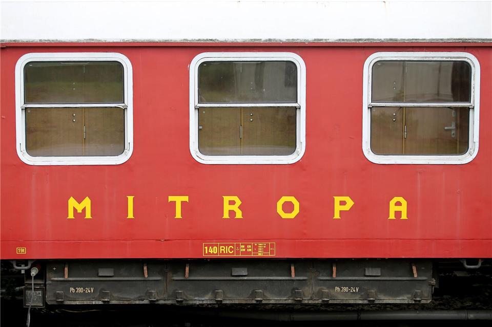 Ein alter Schlafwagen der Mitropa verströmt Eisenbahnnostalgie. (Archivbild)picture alliance / dpa