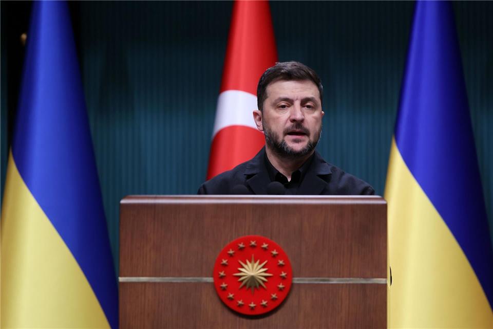 Ein angeblich neuer russisch-amerikanischer Friedensplan setzt die Ukraine unter Druck.Yavuz Ozden/DIA Photo/AP/dpa