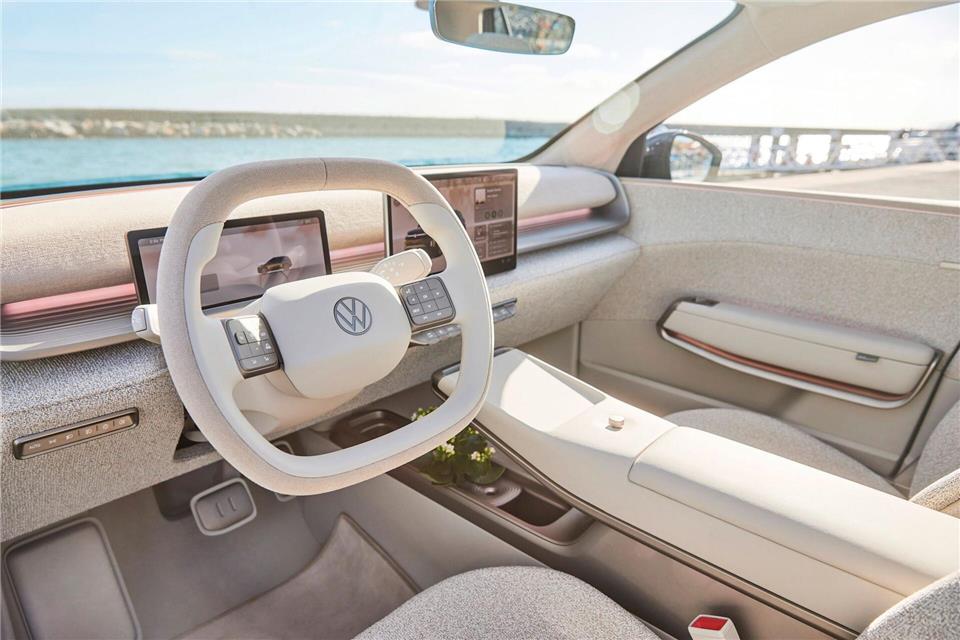 Ein bisschen zurück in die Vergangenheit: Ganz frische Autos wie der VW ID.Cross bekommen auch wieder ein paar klassische Tasten.Ivo Hercik/Volkswagen AG/dpa-tmn