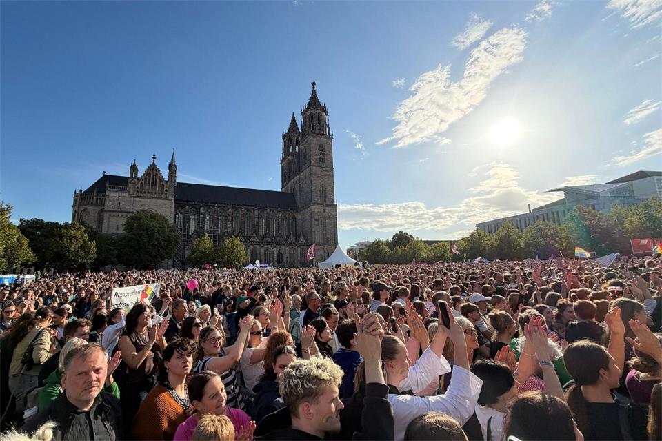 Ein breites Bündnis hatte vor der Landtagswahl zu einem Demokratiefestival aufgerufen. Simon Kremer/dpa