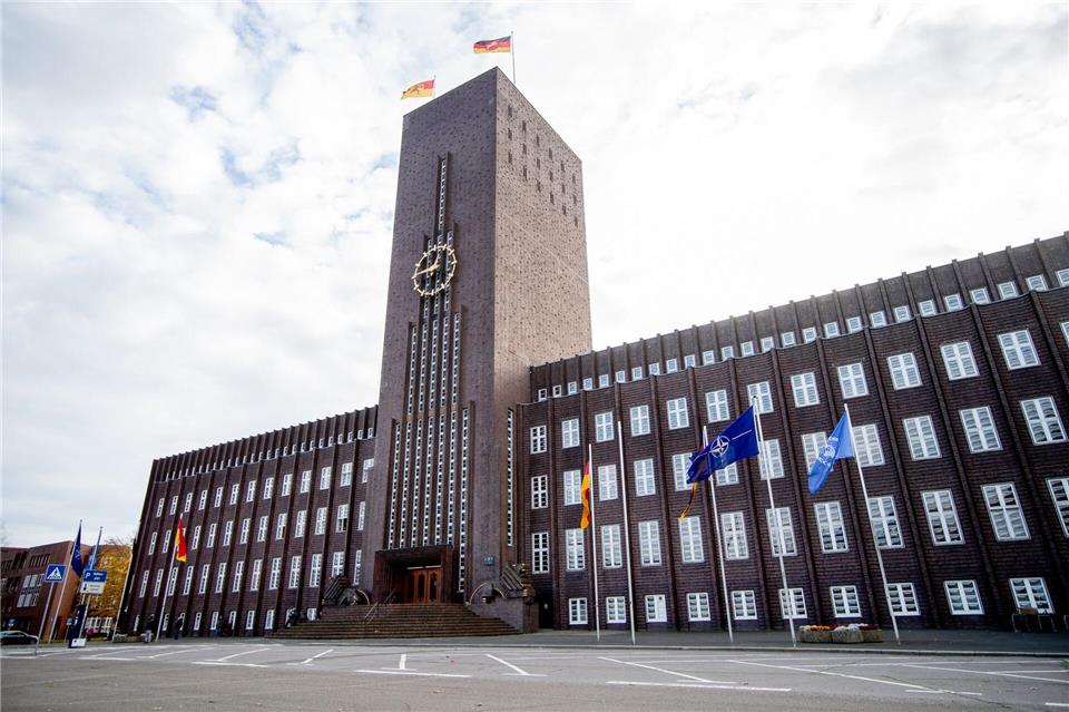 Ein geändertes Steuerrecht könnte Wilhelmshaven im kommenden Jahr rund 36 Millionen Euro zusätzliche Gewerbesteuereinnahmen bescheren. Hauke-Christian Dittrich/dpa