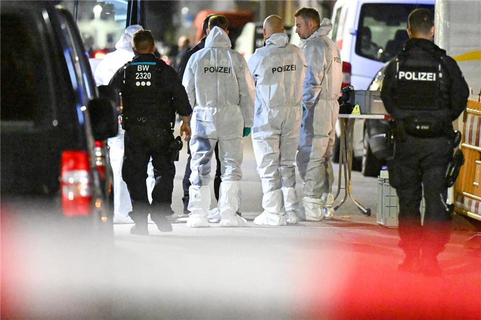 Ein junger Mann muss wegen Mordes mehrere Jahre in Haft. (Foto-Archiv)Marius Bulling/dpa