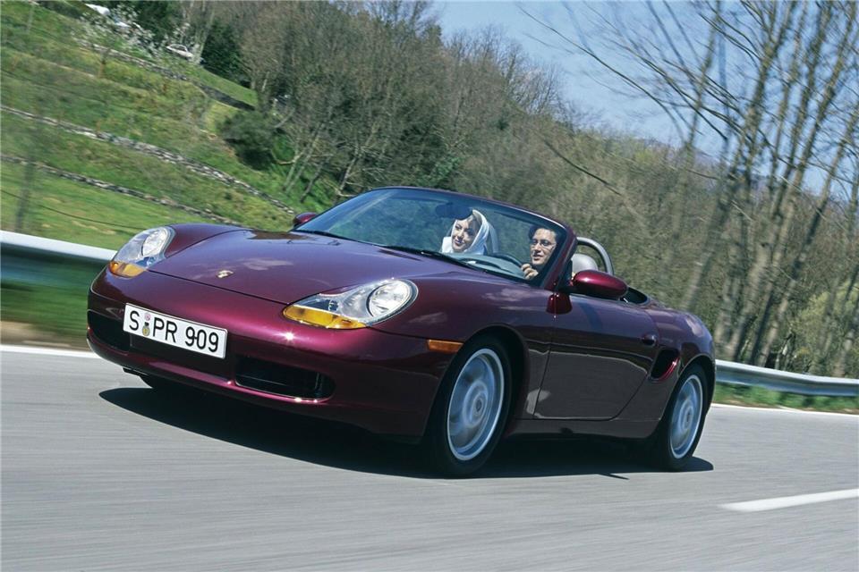 Ein kleiner Roadster unterhalb des Elfers? Das ist keine schlechte Idee, dachte sich wohl Porsche und brachte den Boxster. Porsche AG/dpa-tmn