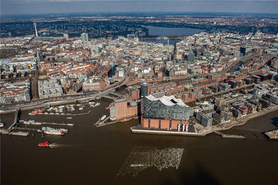 Ein neuer Stadt-Umland-Atlas gewährt einen neuen Blick auf Hamburg und sein Umland (Symbolbild).Daniel Reinhardt/dpa