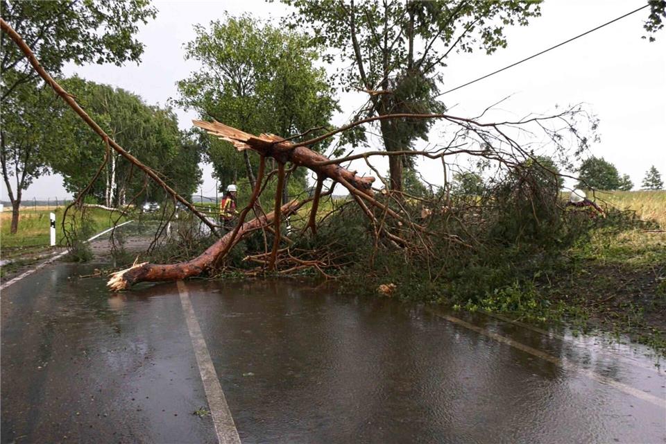 Ein schweres Unwetter zog über den Landkreis Ludwigslust-Parchim. Ralf Drefin/SWM DV Studio/dpa