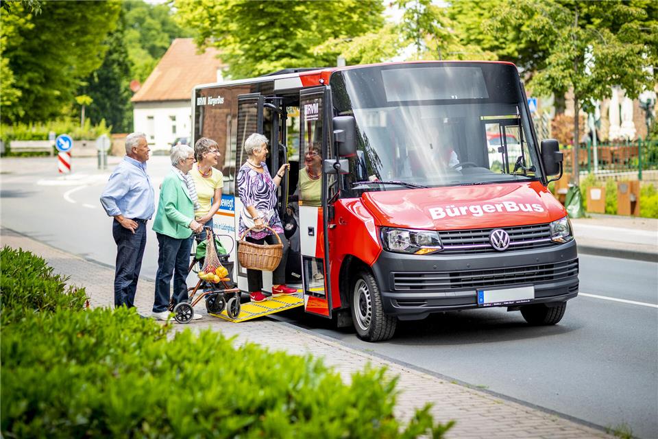 Ein willkommenes Angebot gerade im ländlichen Raum – der Bürgerbus. Acht Bürgerbusvereine gibt es im Kreis Borken. 
