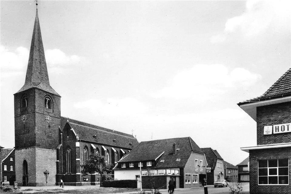 Eine Arbeitsgruppe des Heimatvereins Raesfeld hat es sich zur Aufgabe gemacht, das Archiv von Ignaz Böckenhoff zu digitalisieren.