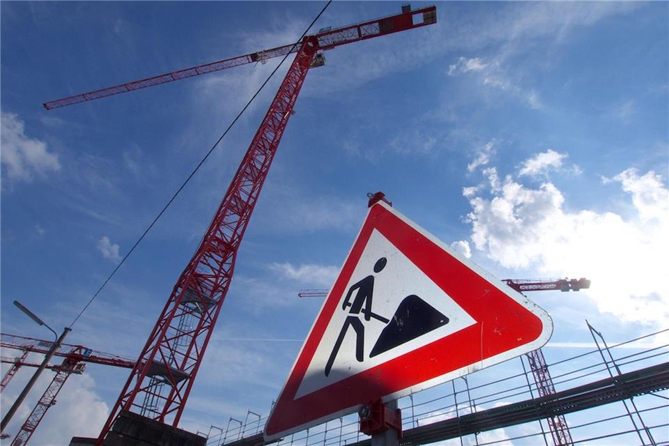 Eine Baustelle im neuen Münchner Stadtteil Freiham. (Symbolbild)Carsten Hoefer/dpa