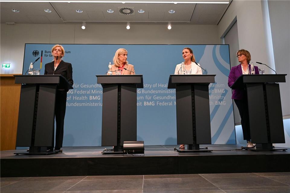 Eine Bund-Länder-Arbeitsgruppe tagte schon zur Pflegereform. (Archivbild)Katharina Kausche/dpa