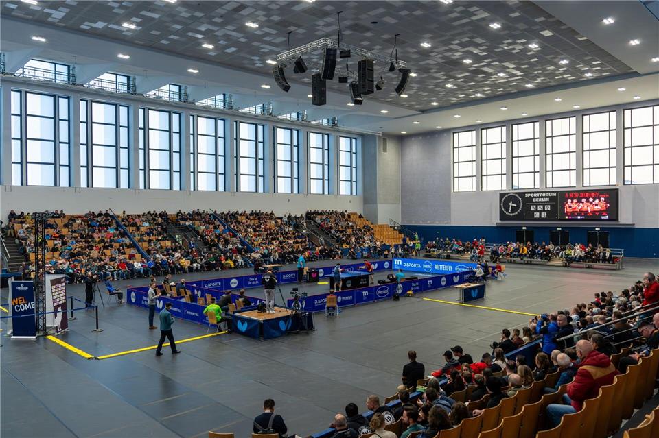 Eine Bundesliga-Premiere: Zum ersten Mal richten die Männer von Borussia Düsseldorf und die Frauen des TTC Berlin Eatside einen gemeinsamen Tischtennis-Spieltag aus. Soeren Stache/dpa