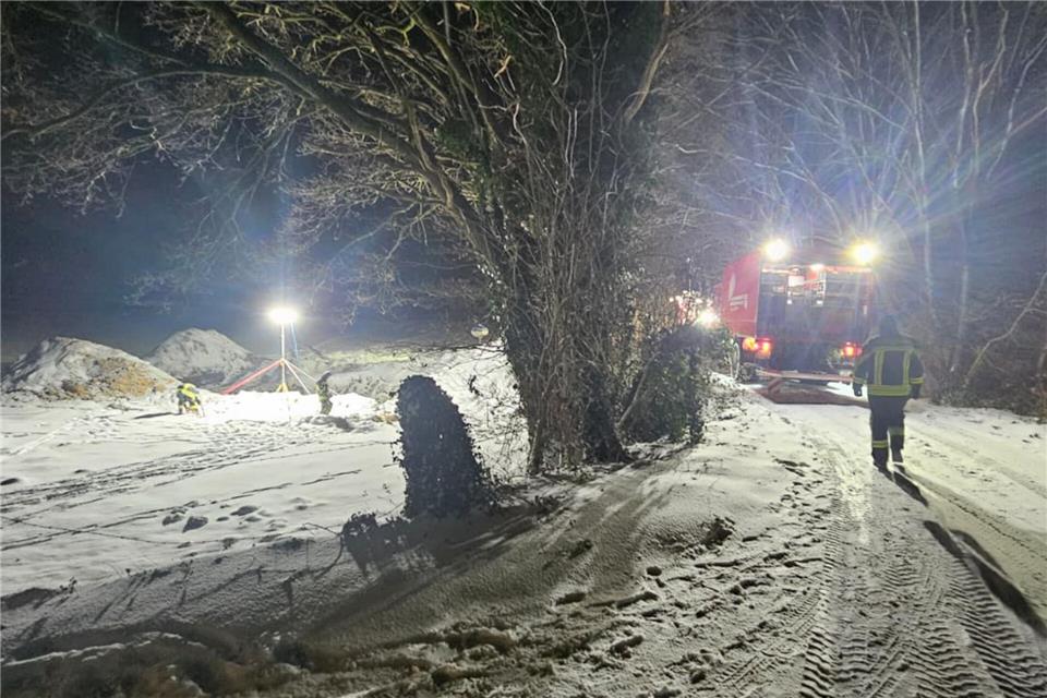 Eine Evakuierungszone mit einem Umkreis von 250 Metern rund um die Fundstelle wurde eingerichtet.