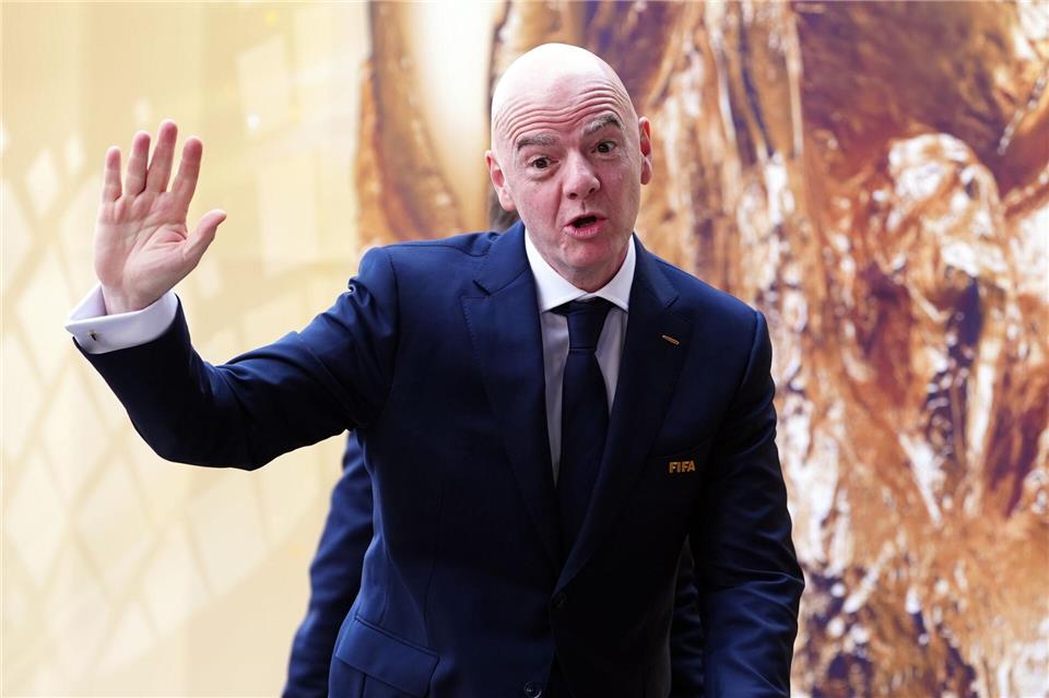 Eine Menschenrechtsorganisation will die Wiederwahl von Gianni Infantino als FIFA-Präsident verhindern. (Archivfoto)Bradley Collyer/PA Wire/dpa