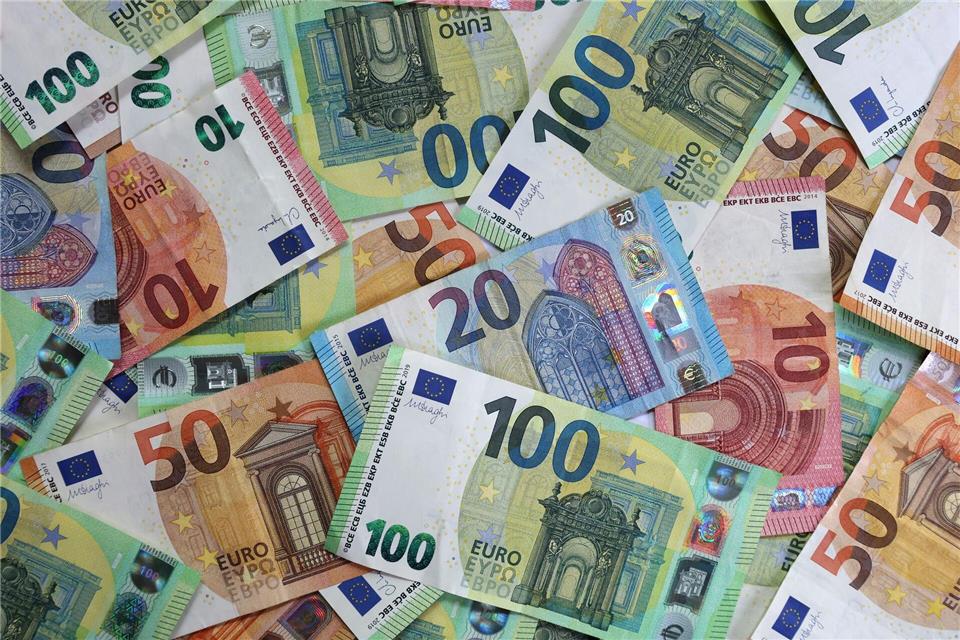 „Neujahrs-Million“: Drei Spitzengewinne für den Westerwald Eine Million Euro hat der Glückspilz aus dem Westerwald gewonnen. (Symbolbild)Karl-Josef Hildenbrand/dpa
