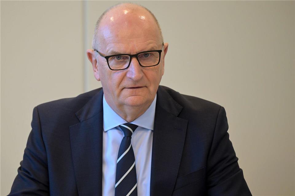 „Eine Minderheitsregierung bedeutet, bei jedem einzelnen Vorhaben erpressbar zu sein“, so der Ministerpräsident.Michael Bahlo/dpa