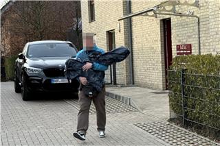 Eine Person ist bei dem Polizei-Einsatz mit Spezialkräften im Dorstener Norden festgenommen worden.