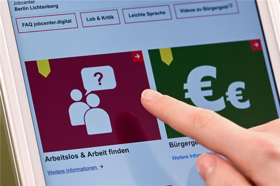 Eine Studie belegt die schwierige Situation von Langzeitarbeitslosen in Deutschland. (Symbolbild)Jens Kalaene/dpa
