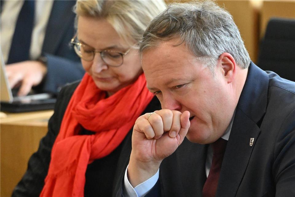 Eine Umfrage zeigt: Die Beliebtheit der CDU hat sich seit Dezember nicht geändert (Archivbild). Martin Schutt/dpa