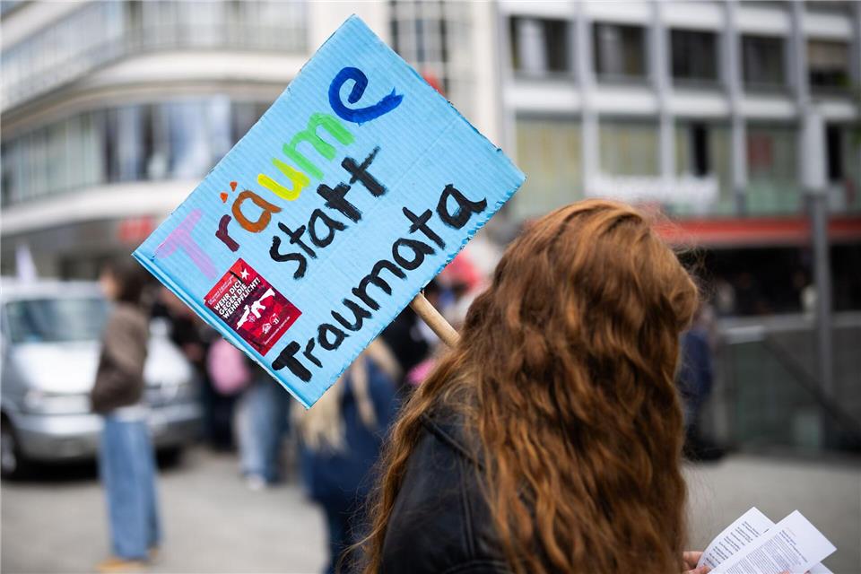 Eine allgemeine Wehrpflicht gibt es derzeit nicht.Julian Stratenschulte/dpa