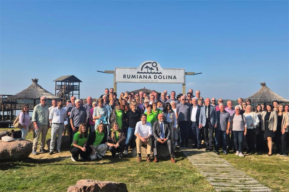 Eine große Gruppe aus Heiden hat die polnische Partnergemeinde besucht.