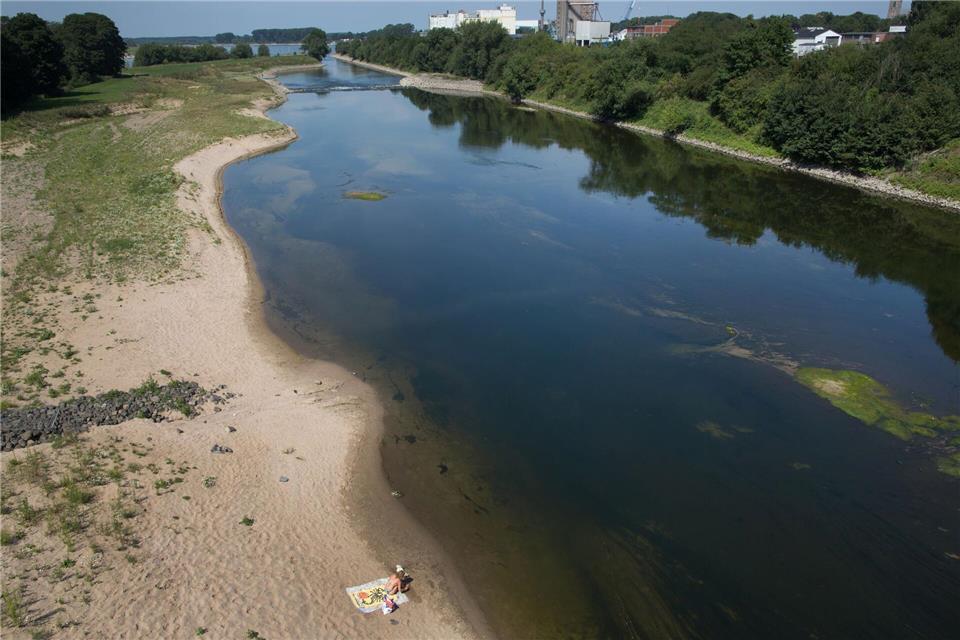 Eine naturnahe Auen-Landschaft und ein verlässlicher Hochwasserschutz sollen an der Lippe entstehen. (Archivbild)picture alliance / dpa