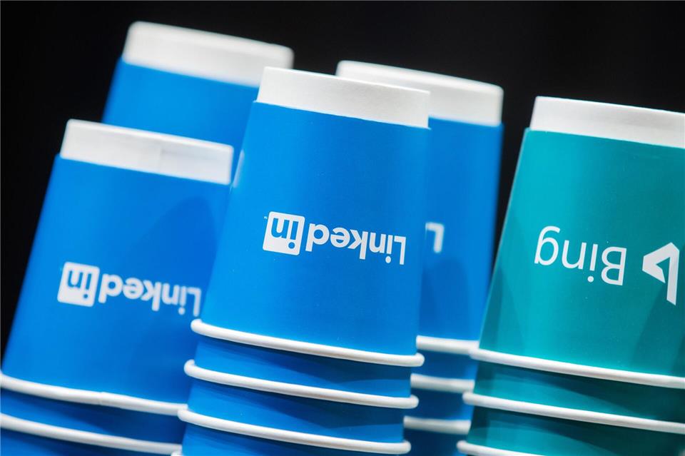 Eine technische Störung beim Internetanbieter Cloudflare hat etliche Webseiten und Online-Apps erneut unerreichbar gemacht, darunter auch das Karrierenetzwerk LinkedIn.picture alliance / Rolf Vennenbernd/dpa