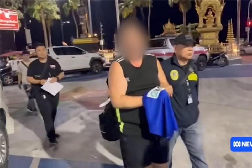 Einem Australier wird in Thailand der Mord an einer 17-Jährigen vorgeworfen. Ihre Leiche soll er in einem Koffer abgelegt haben.Abc News/ABC News/AAP/dpa