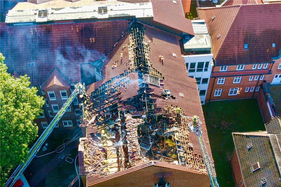 Einen Monat nach dem Brand ist eine Station noch geschlossen. (Archivbild)Landkreis Ludwigslust-Parchim/dpa