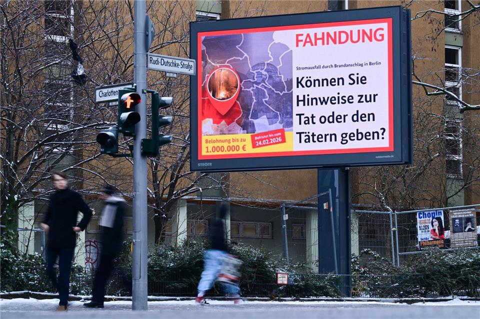 Einen Monat nach dem vermutlich linksextremen Brandanschlag ist noch kein Täter gefasst worden. (Archivbild)Sebastian Gollnow/dpa