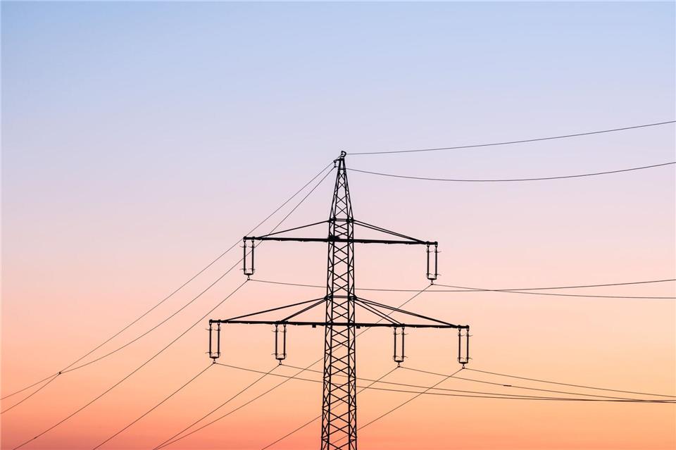 Einen Stromausfall haben Tausende Menschen in Königstein sowie in Bad Soden am Taunus erlebt. (Symbolbild) Silas Stein/dpa